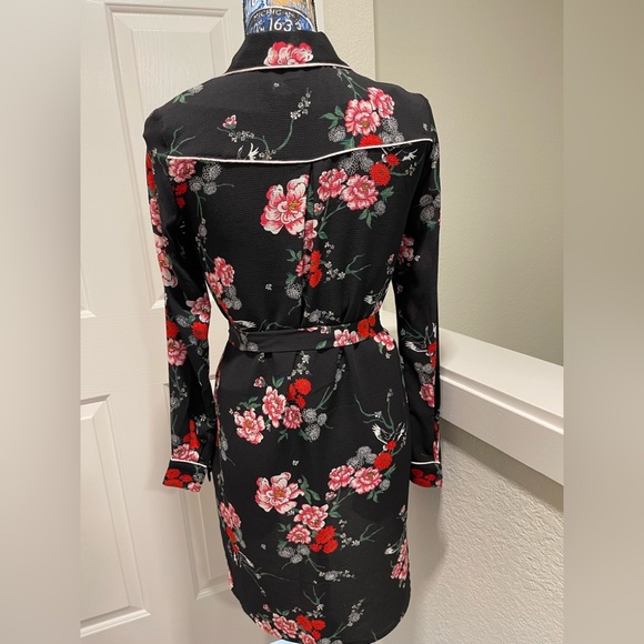 H&M Dress Pajama Style Front Button long Sleeve Belt / Vintage - Picture 4 of 7